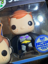 Charger l&#39;image dans la galerie, Funko Pop! NFT DC - Freddy Funko as Batman 44 (2694 pcs)
